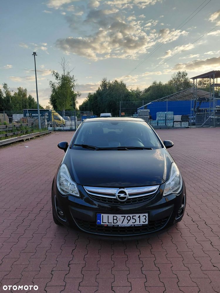 Opel Corsa 1.4 16V Active - 2