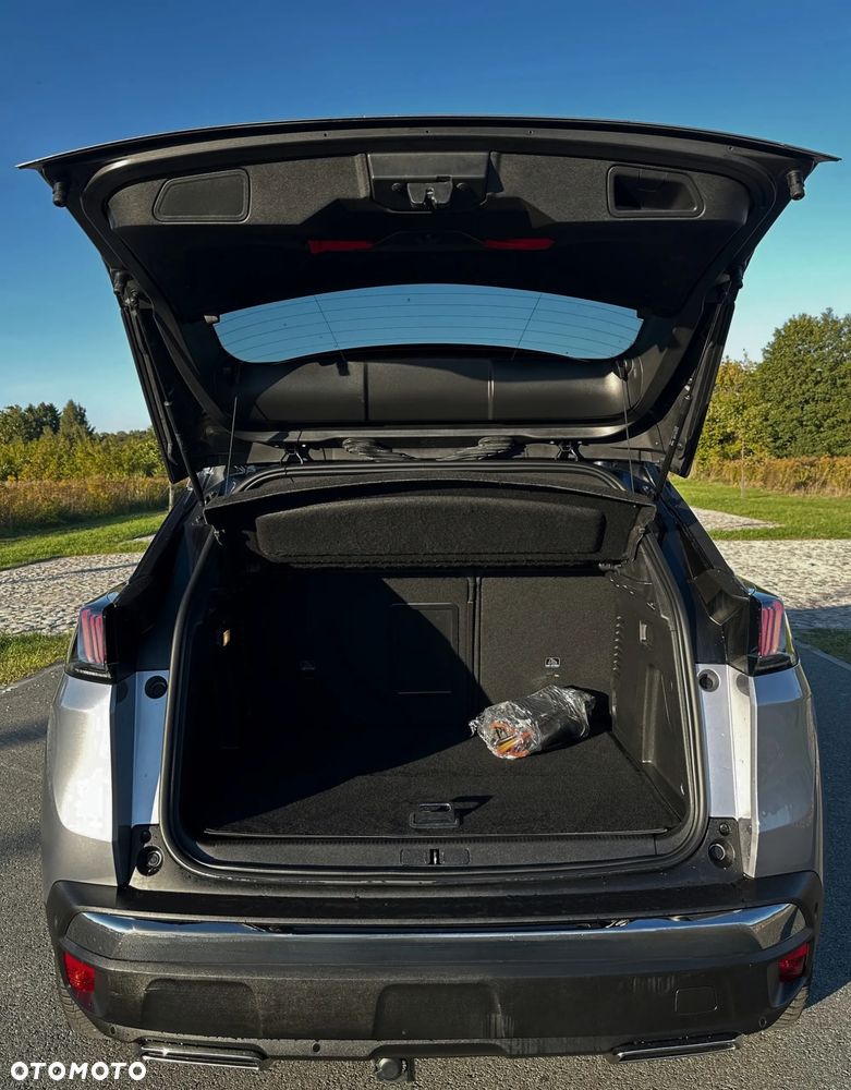Peugeot 3008 225 e-EAT8 GT - 12