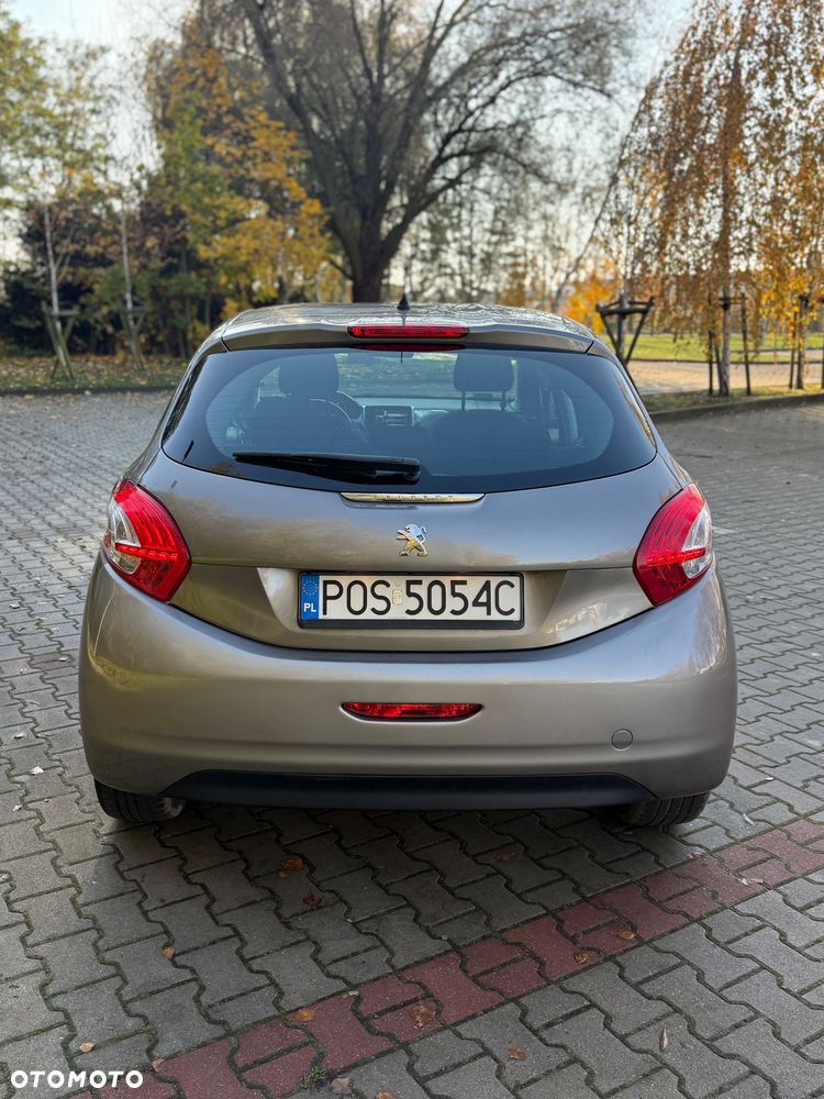 Peugeot 208 1.4 VTi Allure - 6