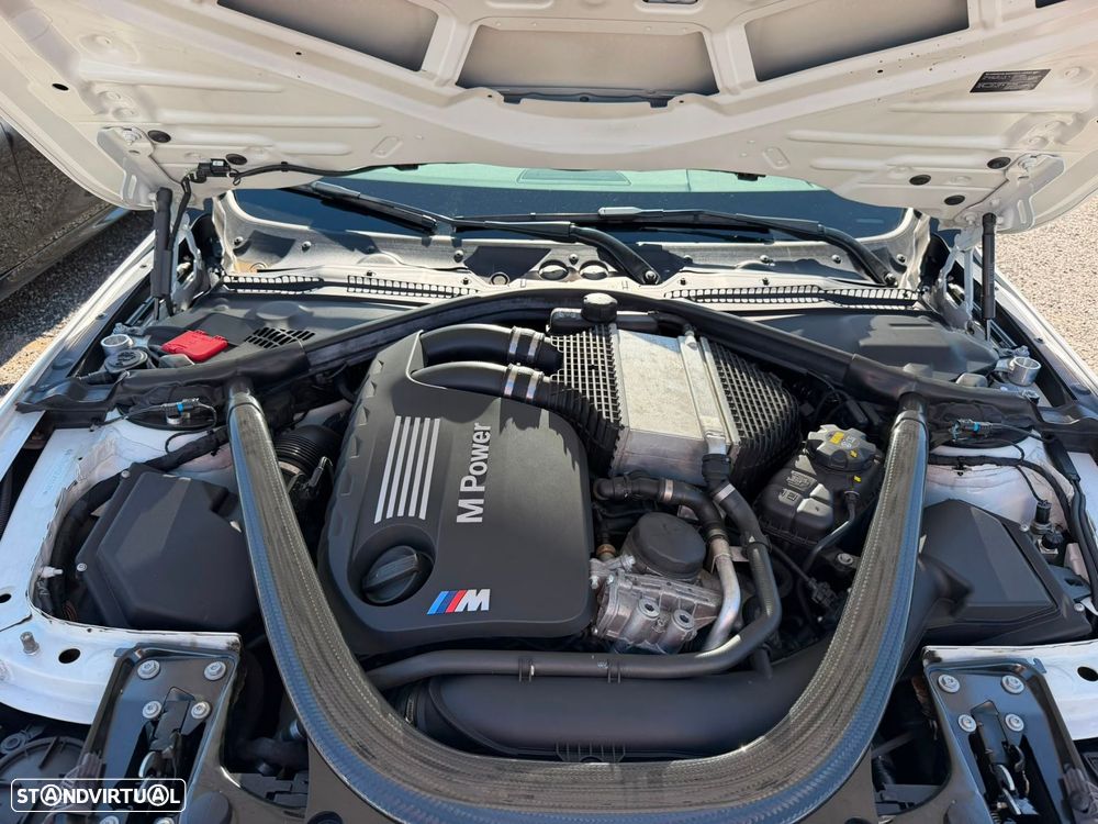 BMW M4 Auto - 17