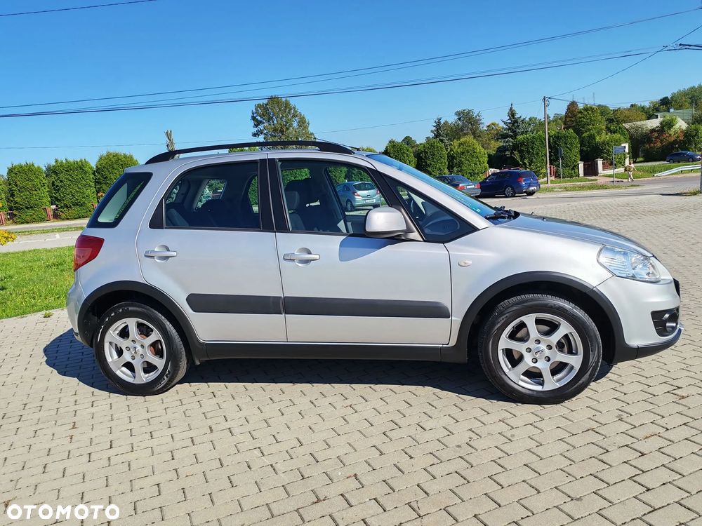 Suzuki SX4 - 4