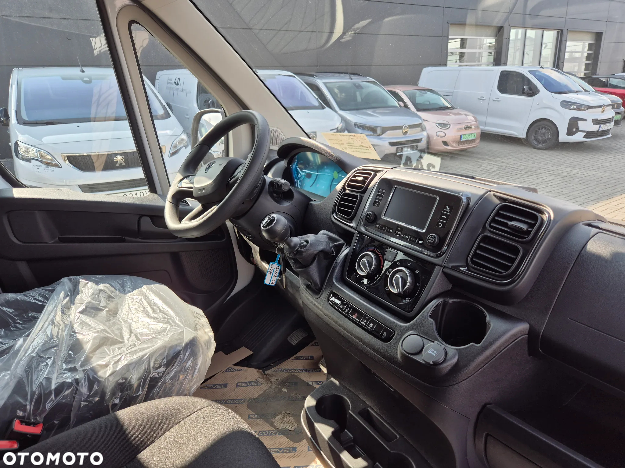 Peugeot Boxer Podwójna Kabina L3 2.2 140KM 7miejsc Skrzynia 2.9 x 2.1 + HAK !! OD RĘKI !! - 12