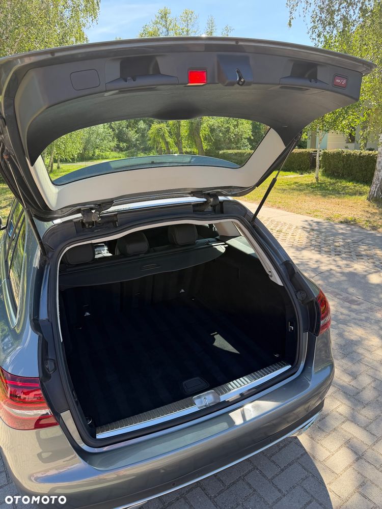 Mercedes-Benz Klasa C 180 9G-TRONIC Avantgarde - 6
