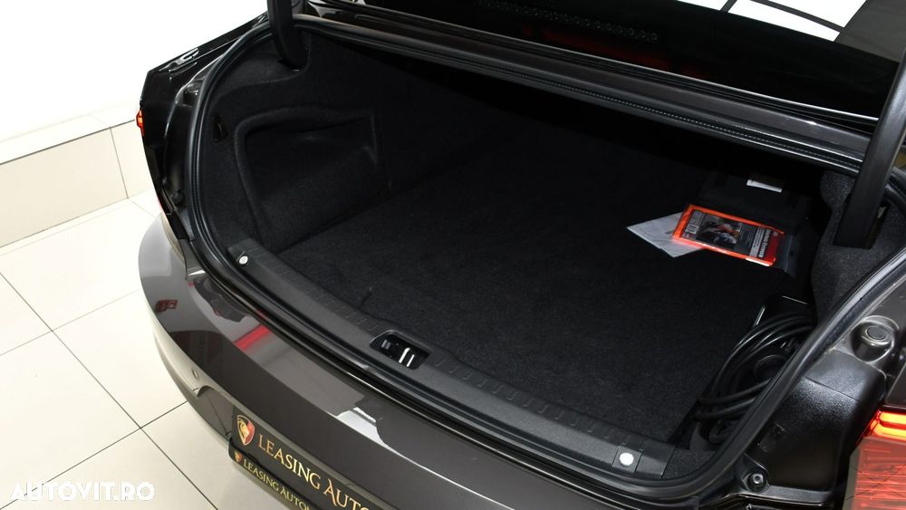 Volvo S90 T8 Recharge AWD Geartronic RDesign - 27