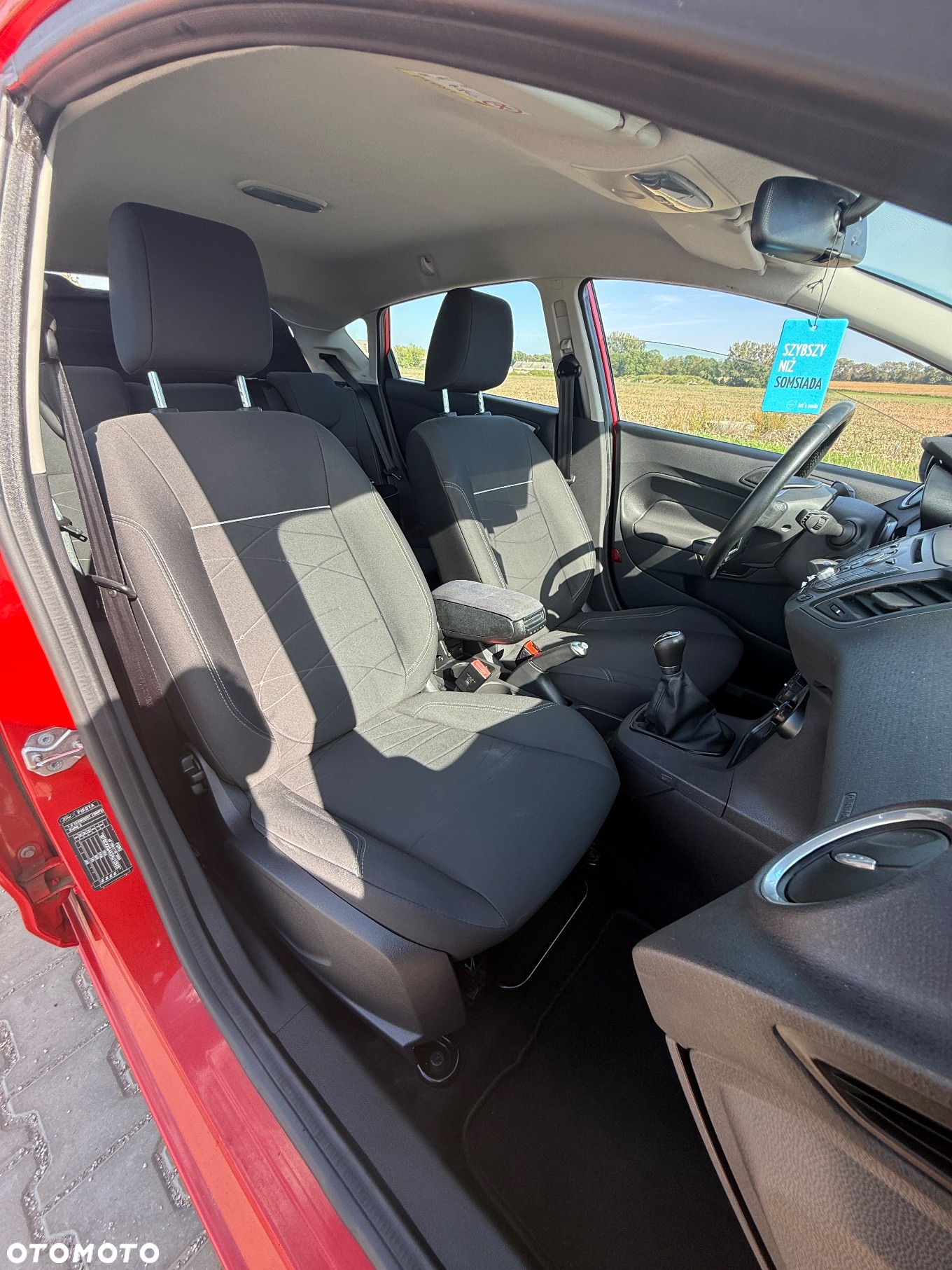 Ford Fiesta 1.0 EcoBoost S&S TREND - 14