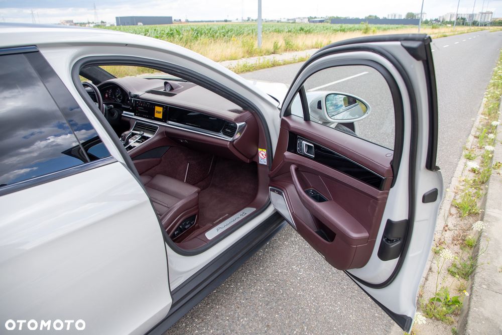 Porsche Panamera 4S E-Hybrid Executive - 22