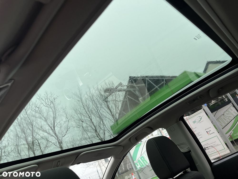 Nissan Qashqai 2.0 4 x 4 tekna - 13
