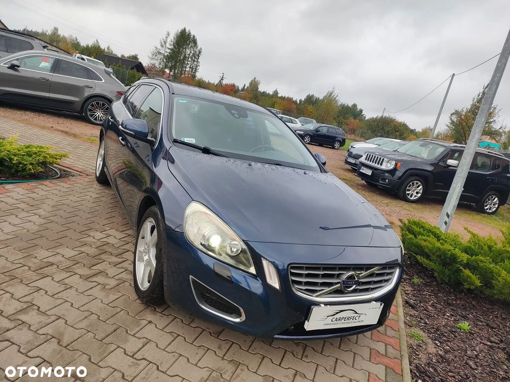 Volvo V60 D3 Geartronic Momentum - 5