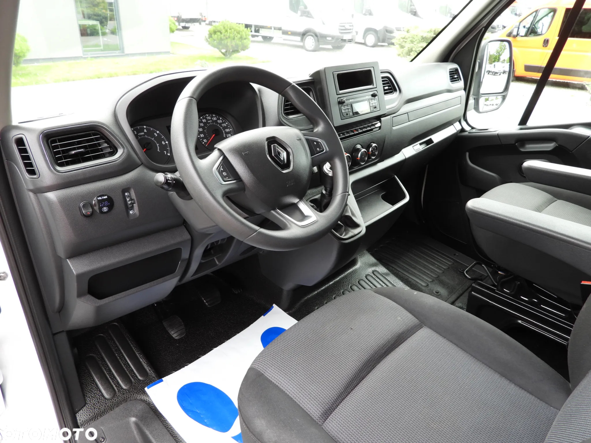 Renault MASTER PLANDEKA 10 PALET WEBASTO KLIMA TEMPOMAT - 3