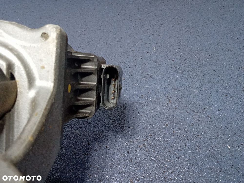 BMW 7 G11 G12 750i 4.4 V8 N63 TURBOSPRĘŻARKA 8600290 - 6