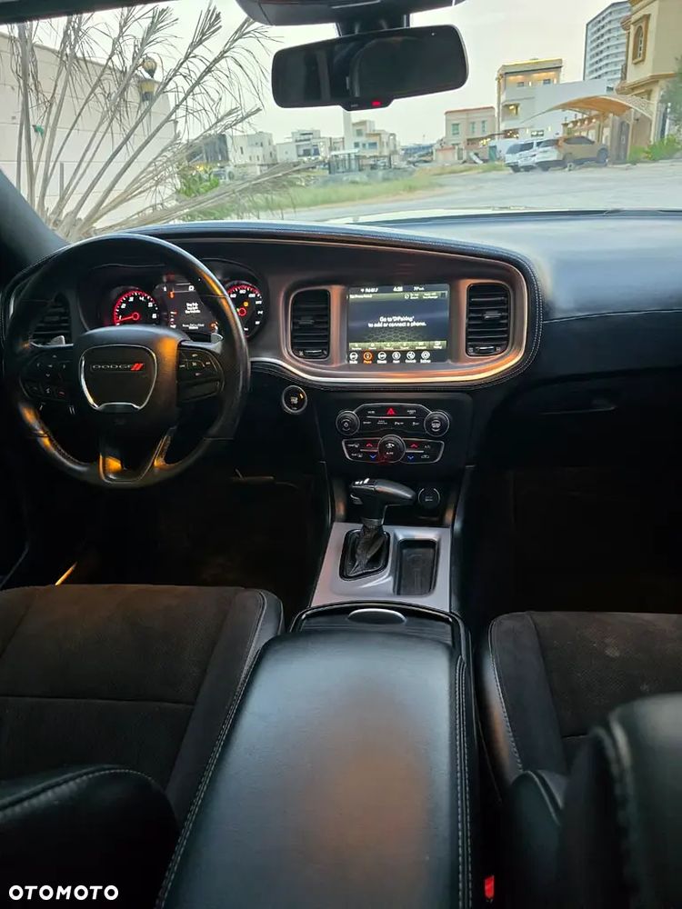Dodge Charger - 9