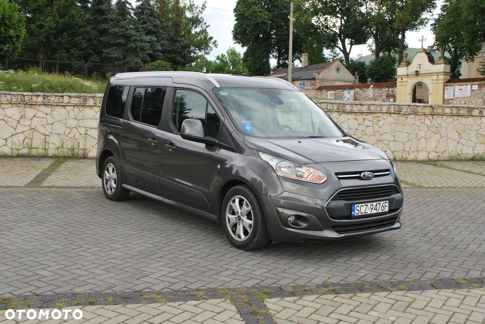 Ford Tourneo Connect Grand - 11