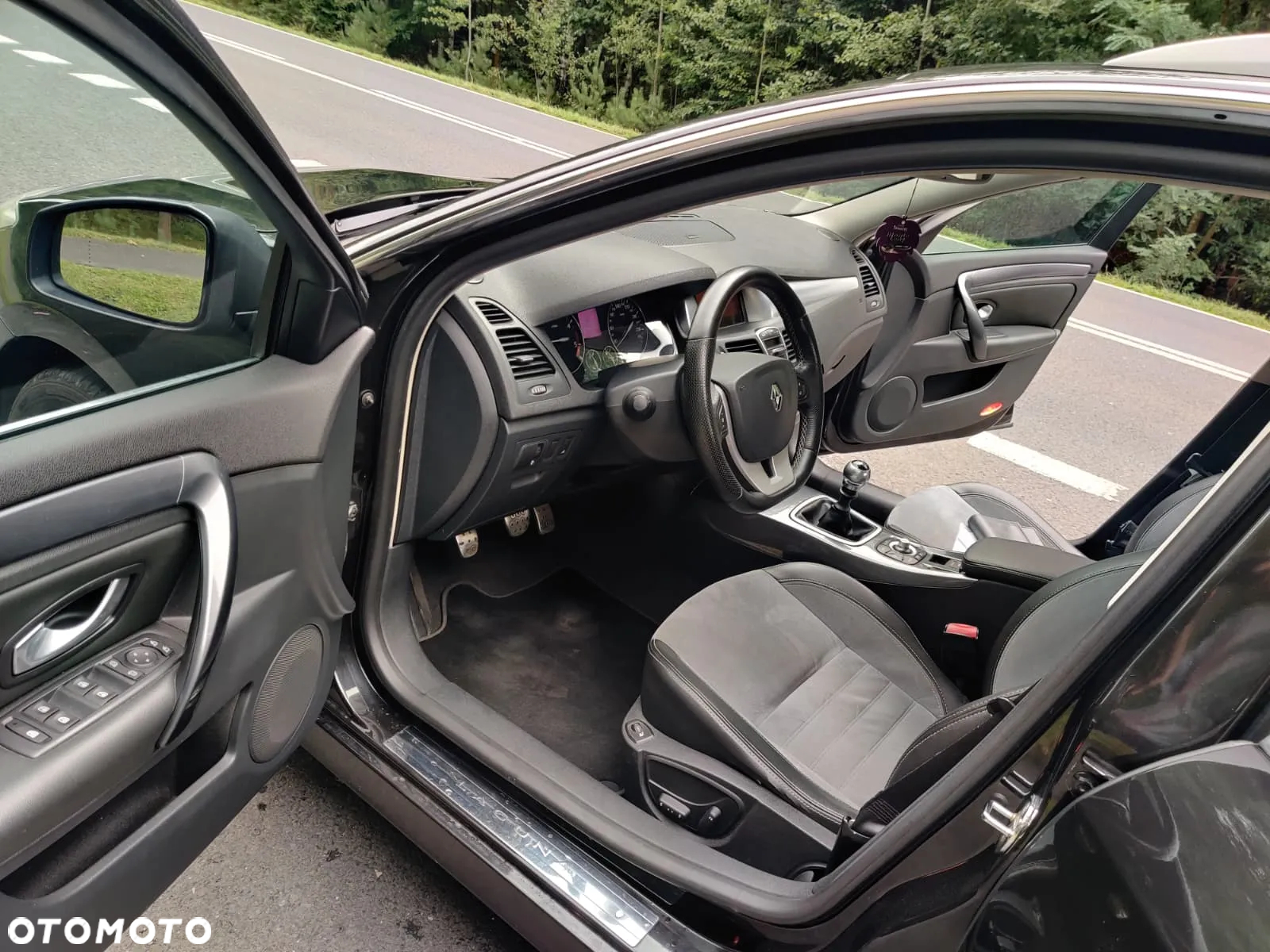 Renault Laguna 2.0 dCi Bose Edition ESM - 18