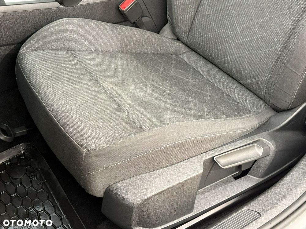 Volkswagen Golf 2.0 TDI Life - 17