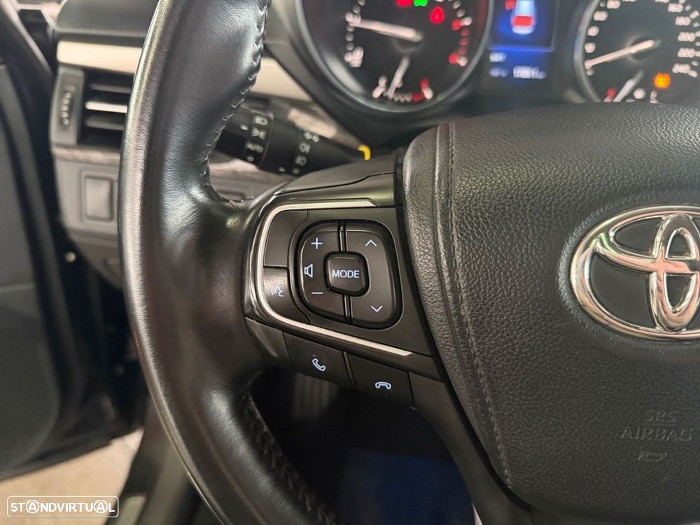 Toyota Avensis SW - 14