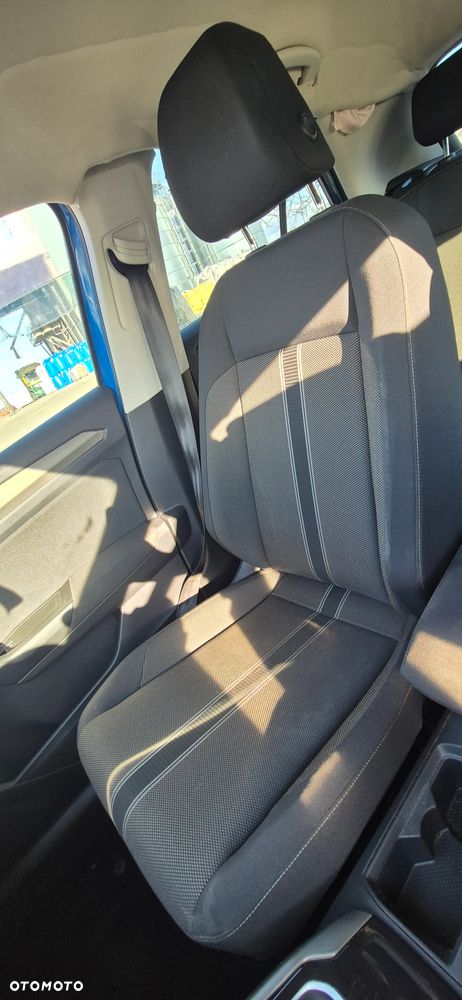 Volkswagen T-Roc - 25