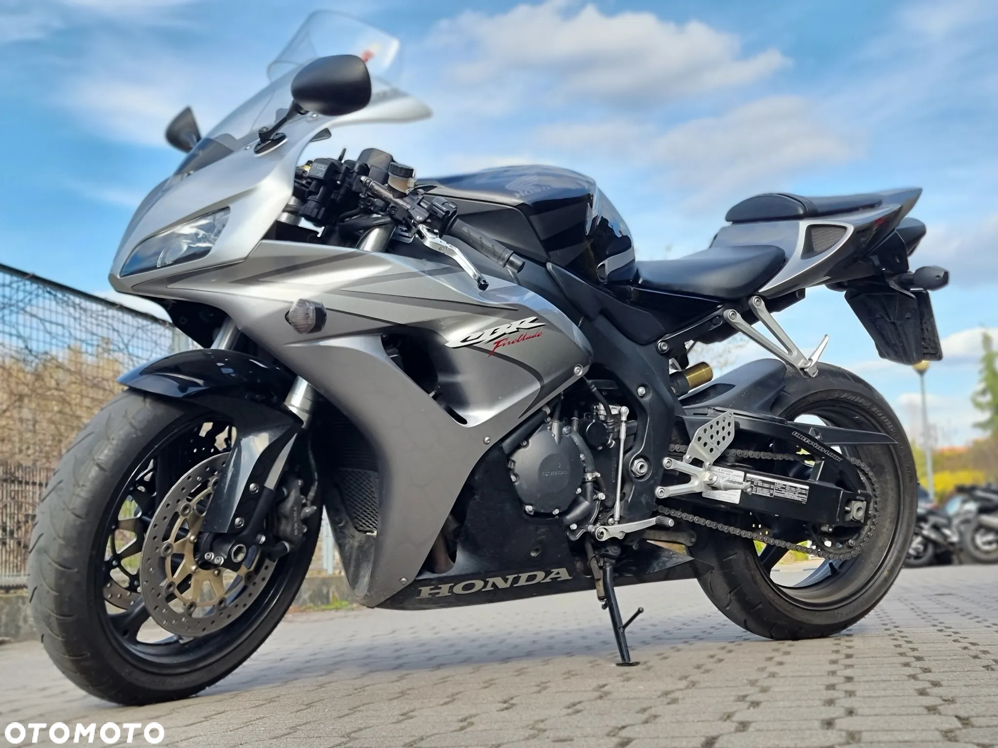 Honda CBR - 4
