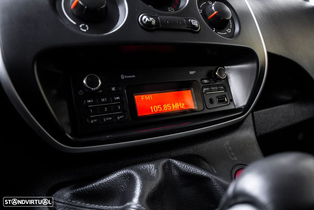 Renault Kangoo E-Tech Confort - 22