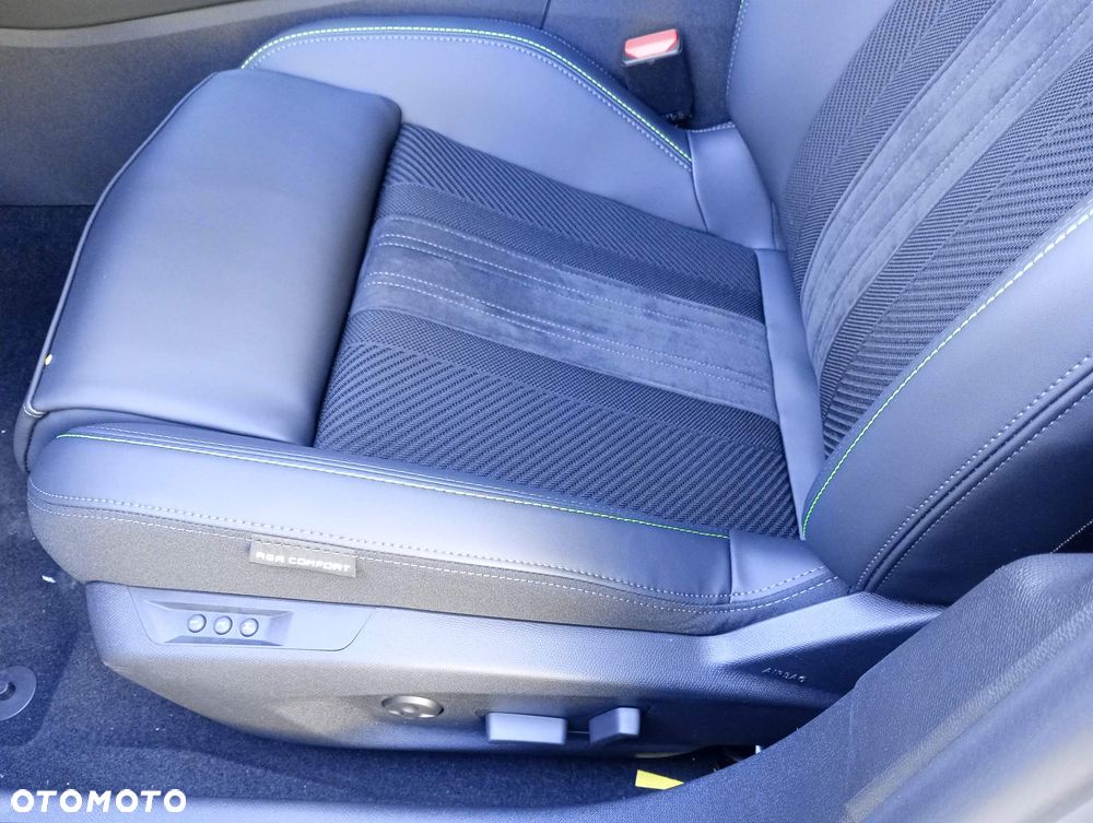Peugeot 408 - 7
