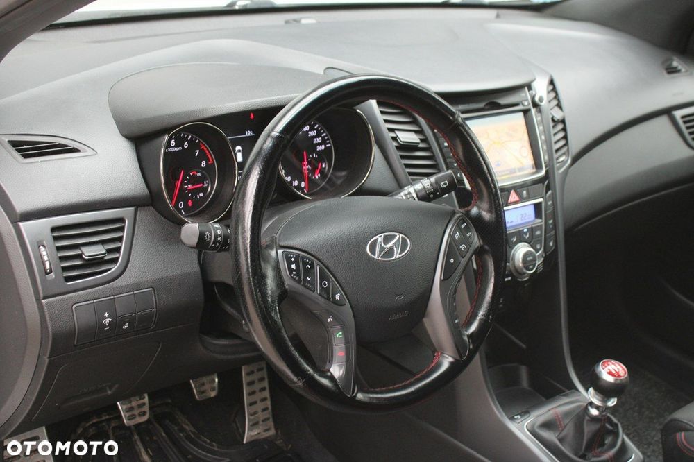 Hyundai i30 1.6 GDI Turbo Sport - 27