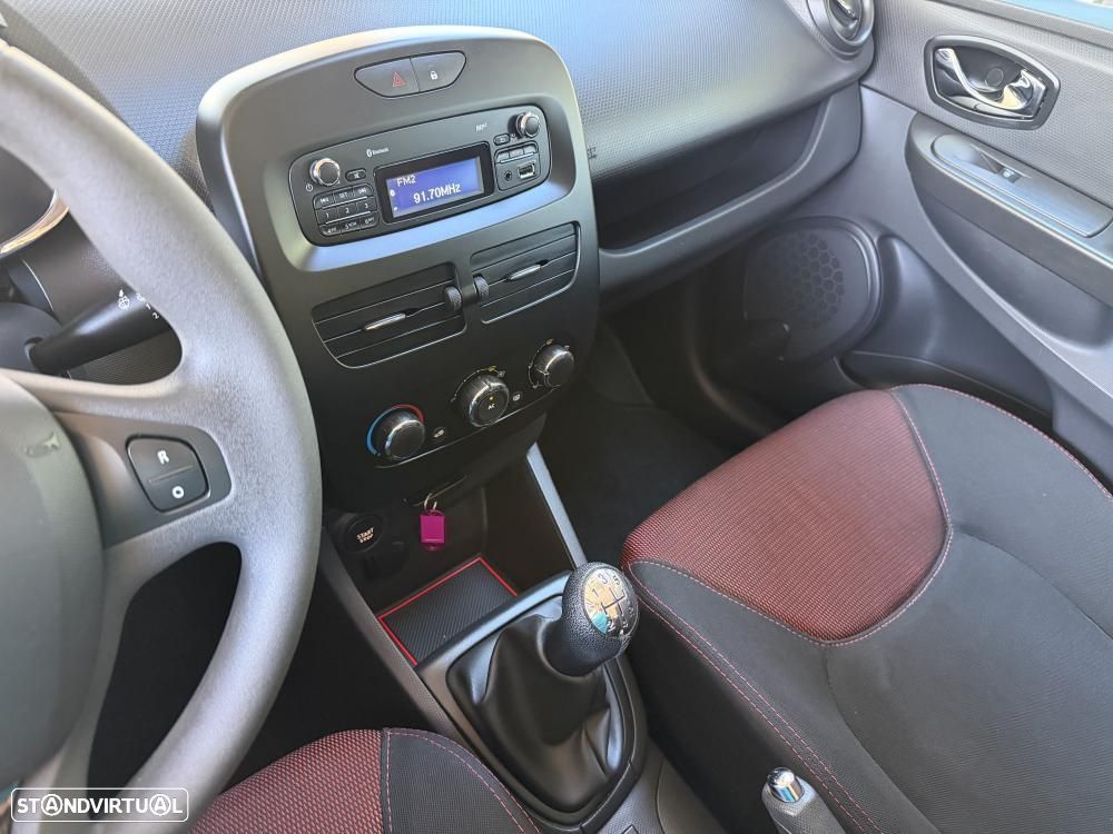 Renault Clio 1.5 dCi Dynamique S - 6
