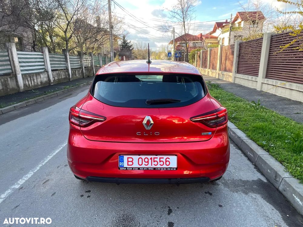Renault Clio - 6
