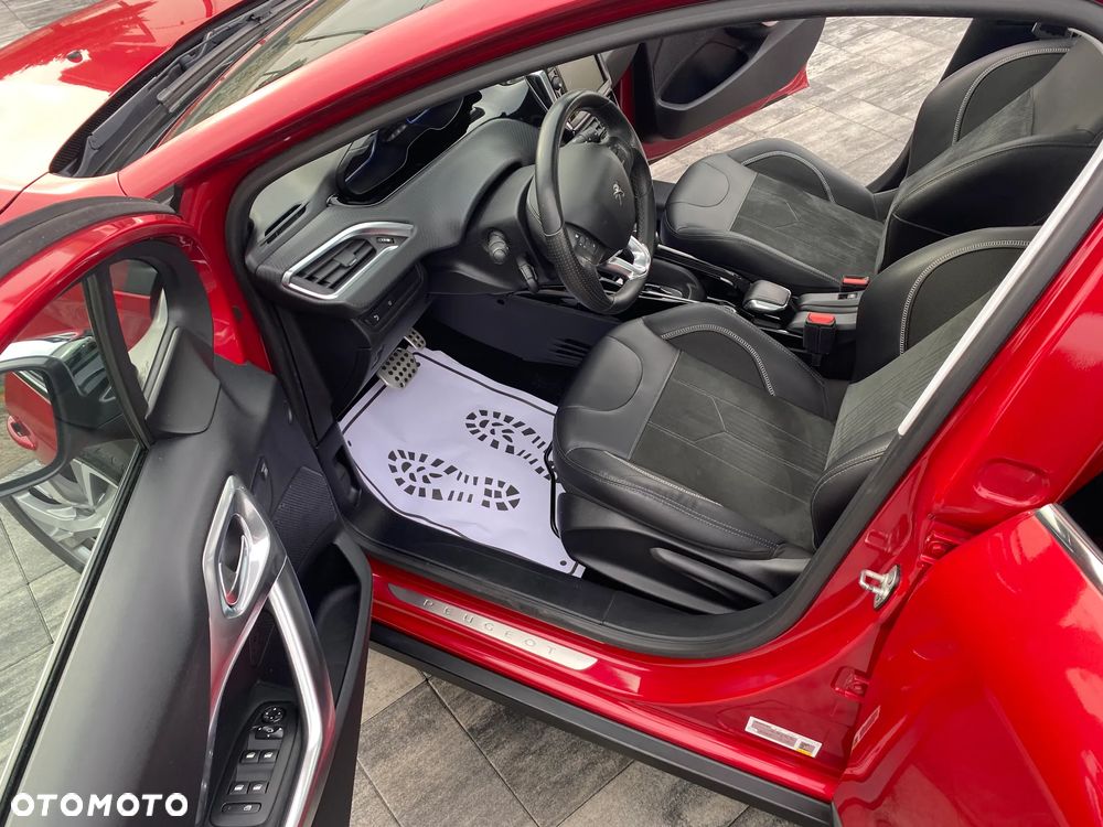 Peugeot 2008 PureTech 110 GPF Stop&Start EAT6 Crossway - 7