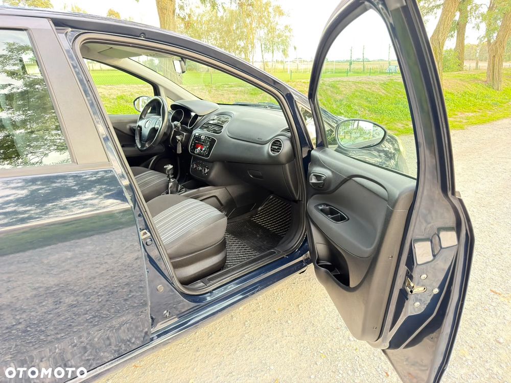Fiat Punto - 17