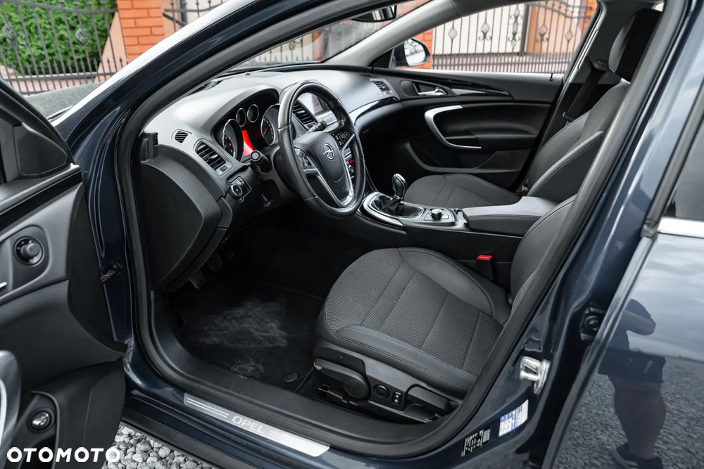 Opel Insignia 2.0 Turbo 4x4 Cosmo - 18
