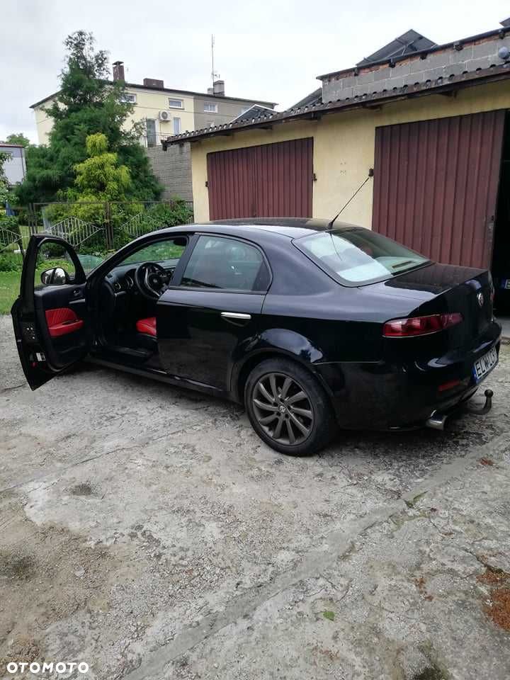 Alfa Romeo 159 - 4