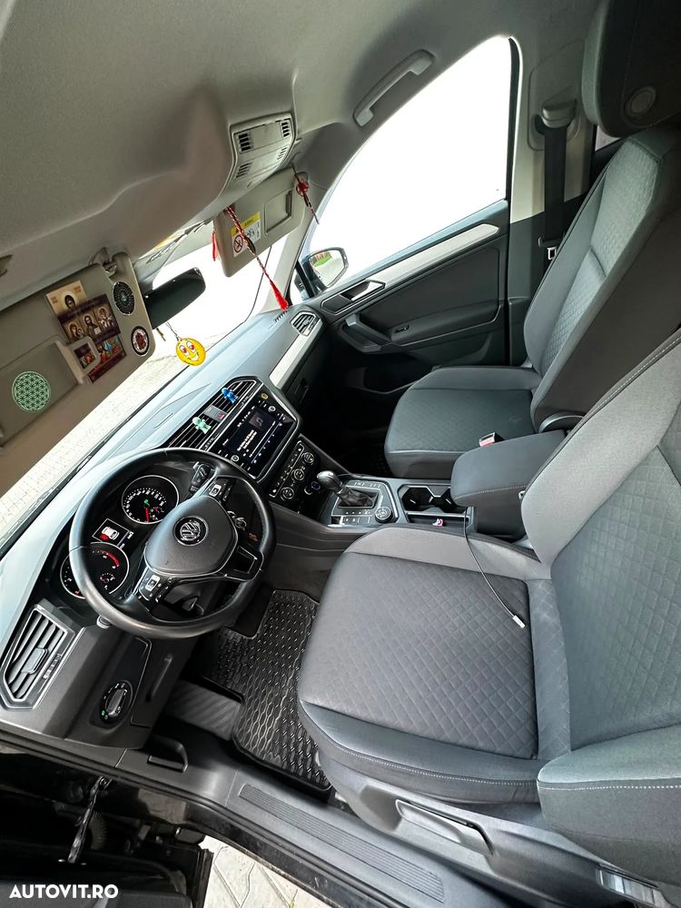 Volkswagen Tiguan - 4