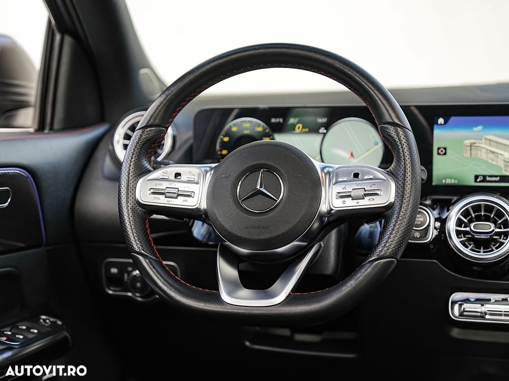 Mercedes-Benz GLA 200 d 4MATIC 8G-DCT AMG Line - 34