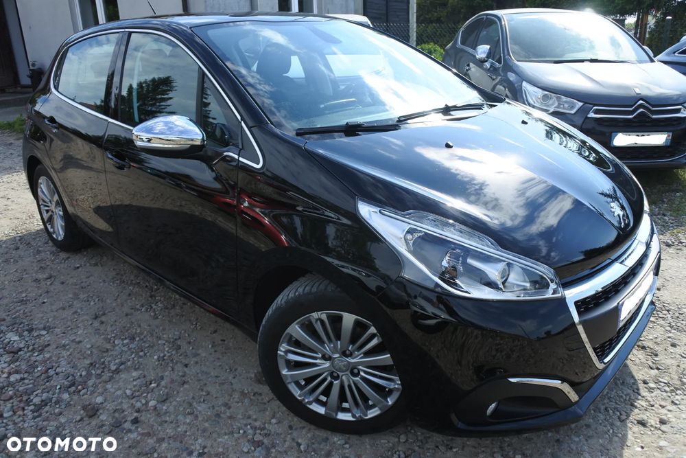 Peugeot 208 1.2 PureTech Allure S&S - 1