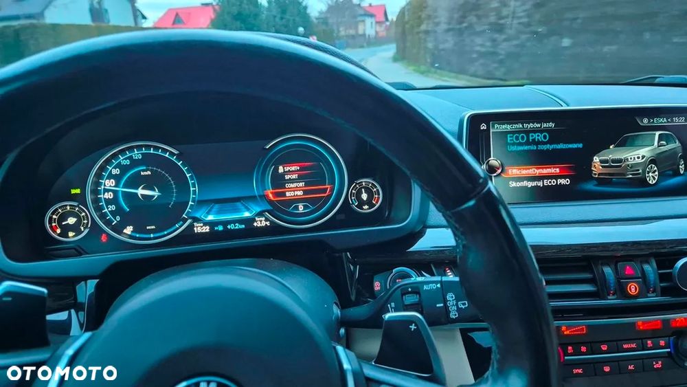 BMW X5 xDrive25d Sport-Aut - 36