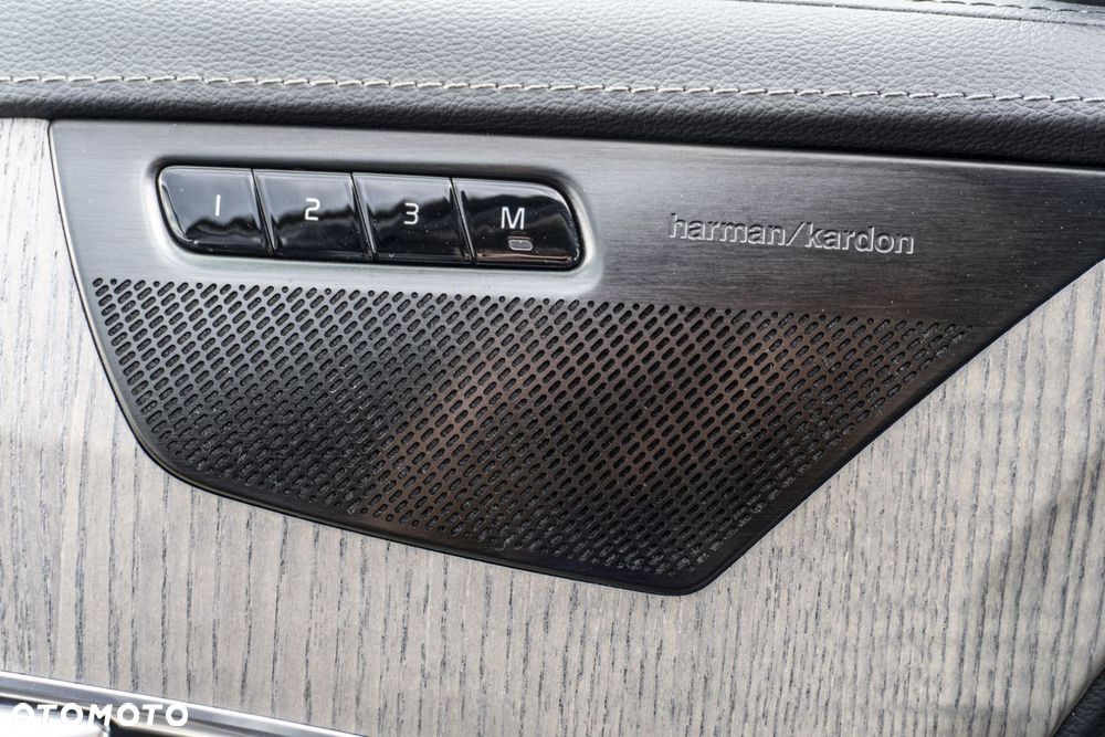 Volvo XC 90 - 19
