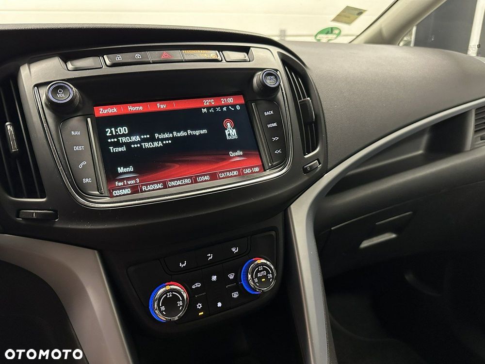 Opel Zafira - 9