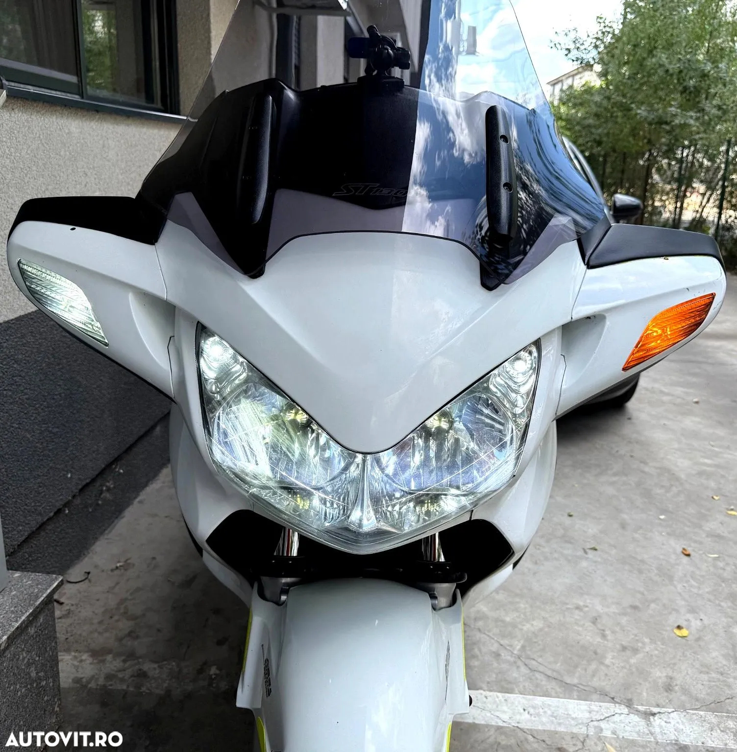 Honda ST 1300 Pan European - 20