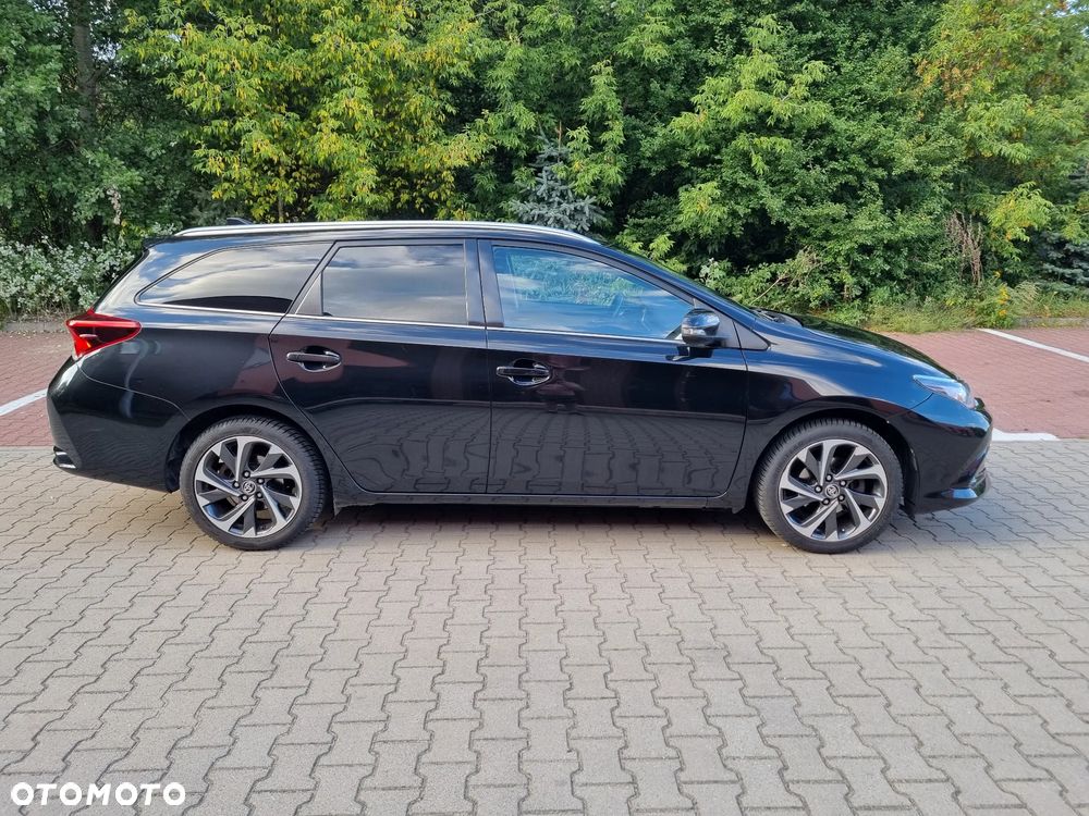 Toyota Auris 1.2 T Prestige - 2