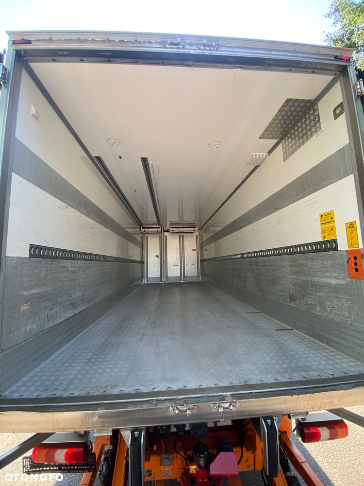 Mercedes-Benz ACTROS 2551 - 19