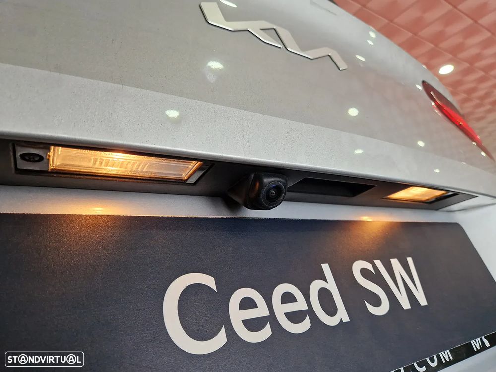 Kia Ceed SW 1.0 T-GDI Drive - 11