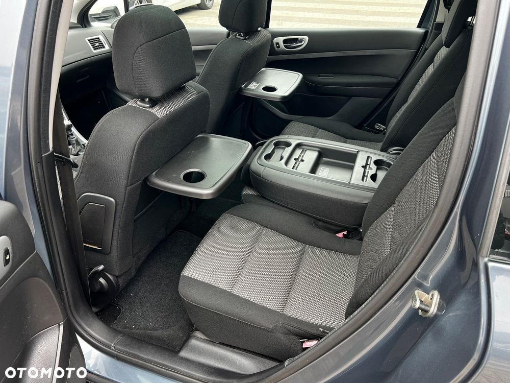 Peugeot 307 HDi 135 Premium - 11