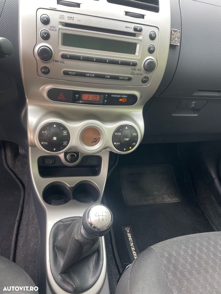 Toyota Urban Cruiser 1.4 D-4D 4x4 - 10