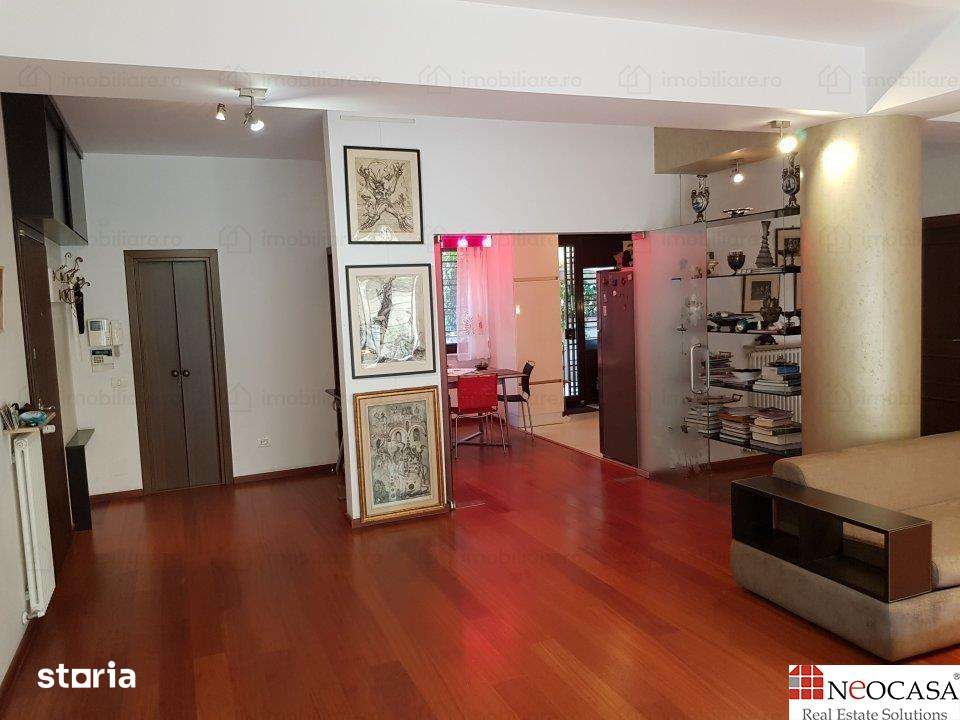 4 CAMERE CU TERASA DE 115MP, LANGA PARCUL VERDI — fotografia 2