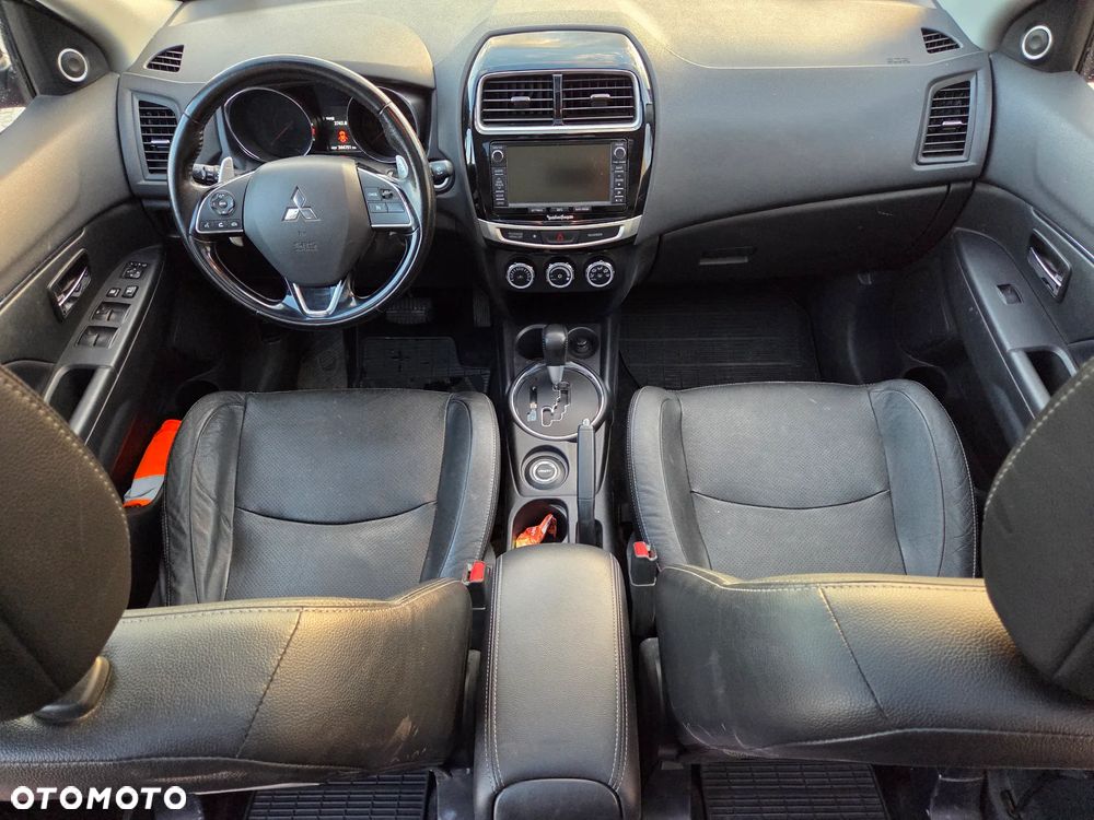 Mitsubishi ASX 2.2 DI-D 4WD Automatik Diamant Edition+ - 11