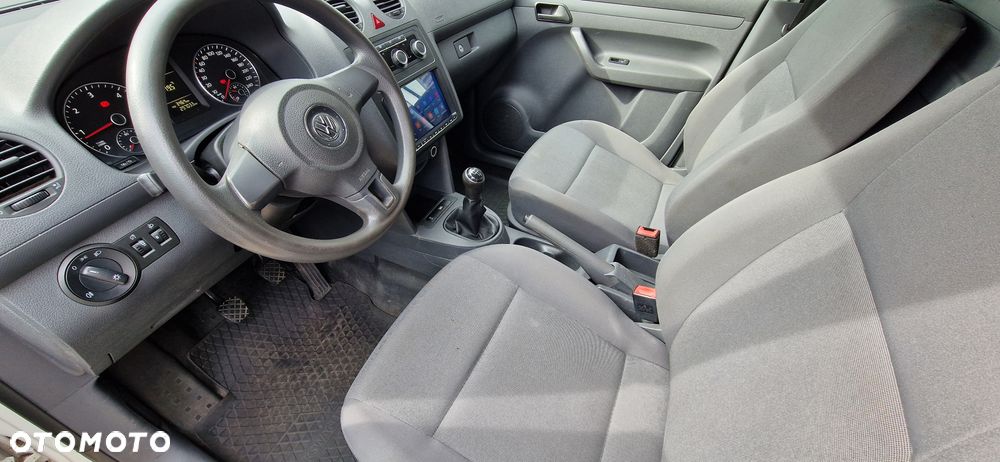 Volkswagen Caddy - 12