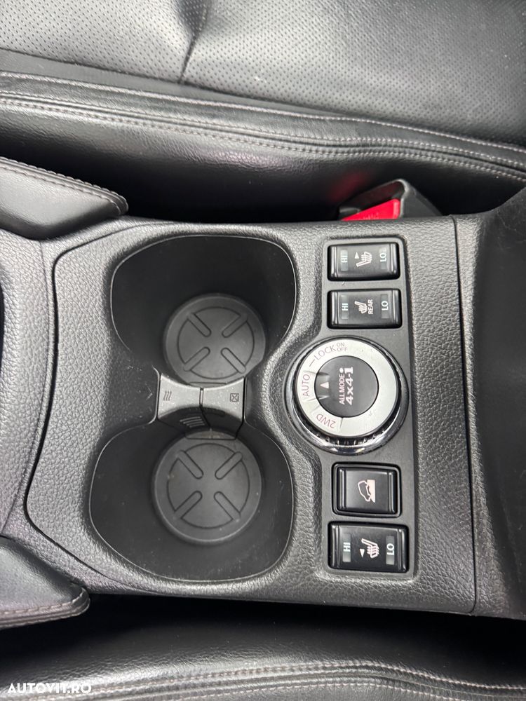 Nissan X-Trail 2.0 dCi ALL-MODE 4x4i Xtronic Tekna - 9