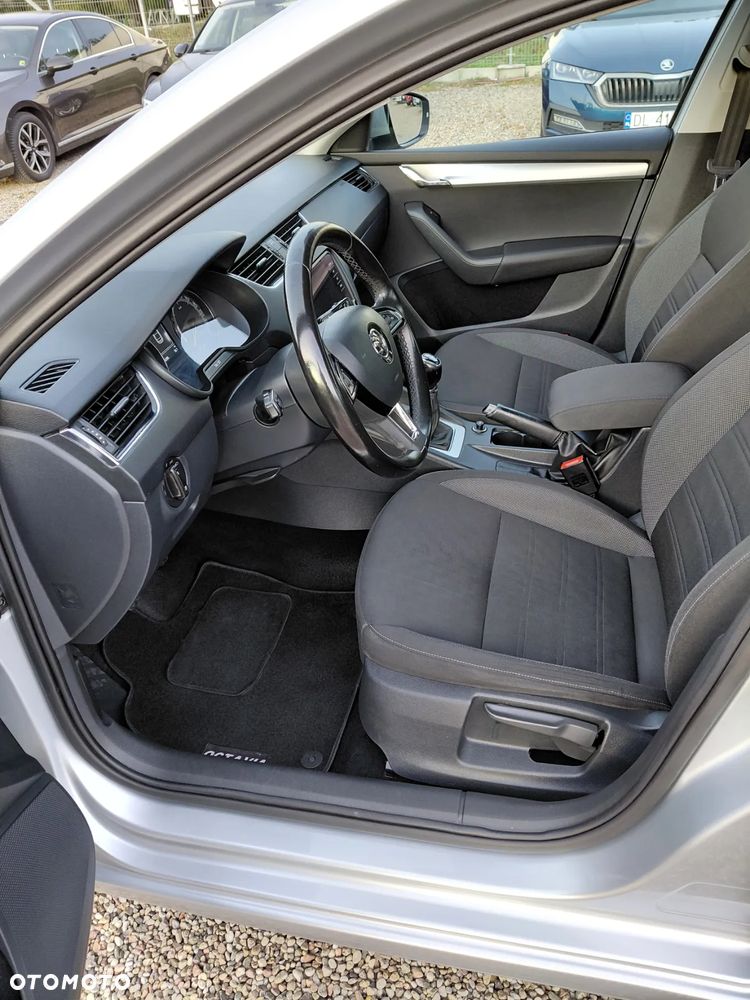 Skoda Octavia 1.0 TSI Ambition - 34