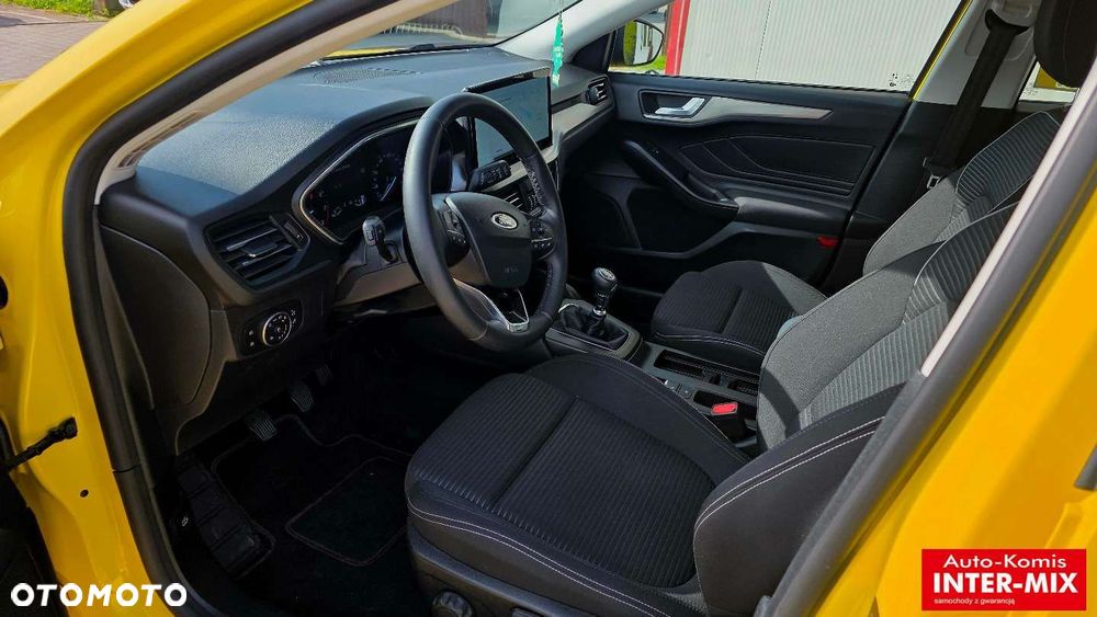 Ford Focus - 23