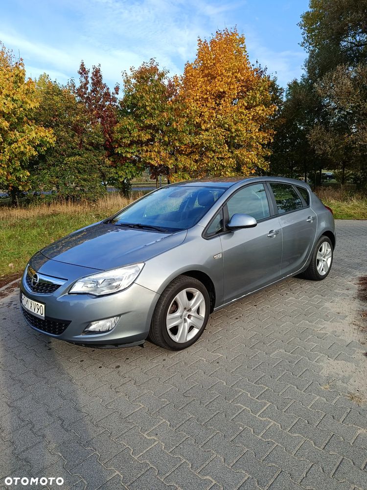 Opel Astra - 1