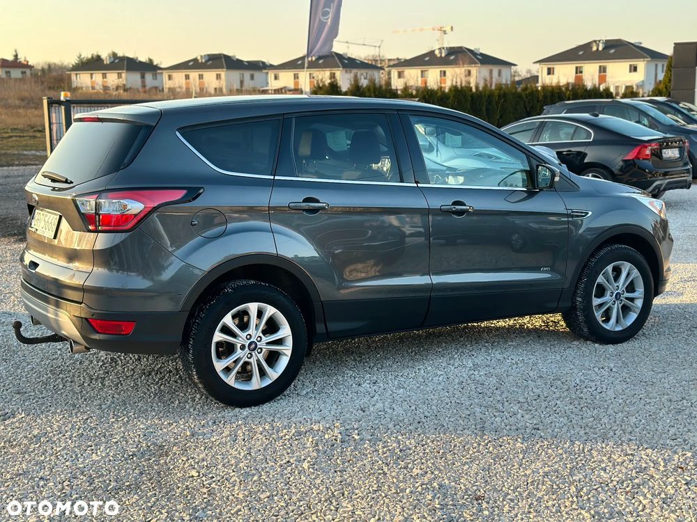 Ford Kuga 2.0 TDCi 4WD Titanium Plus - 9